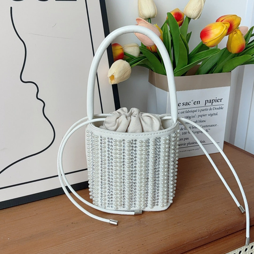 Bolso bandolera con estilo – Bolso hobo de diseño vintage con detalle de denim lavado para una elegancia cotidiana 