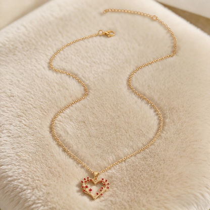 Sweet Branch & Heart Wreath Hollow Necklace