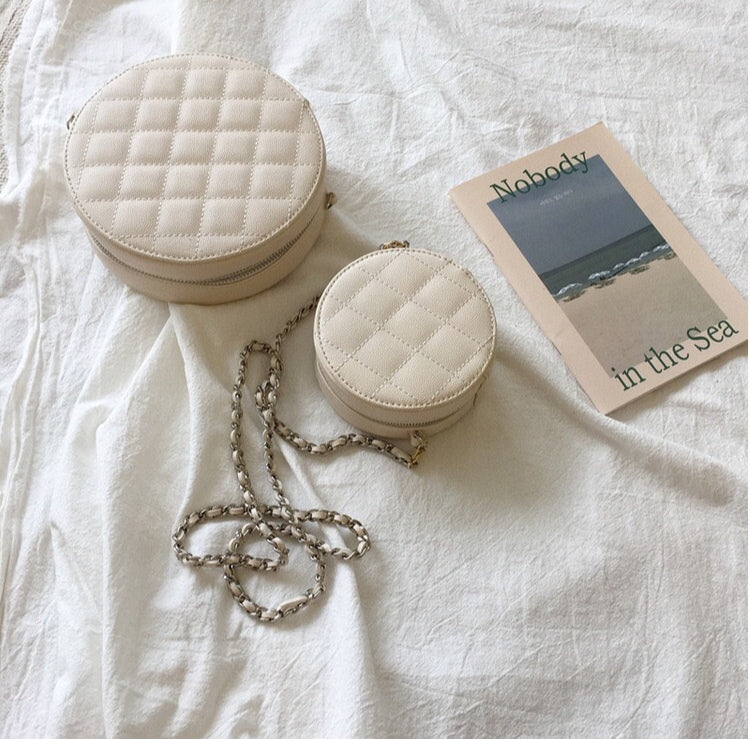 Cute mini chain diamond zipper crossbodybag, mini versatile chain women's bag, mini small round bag spring and summer