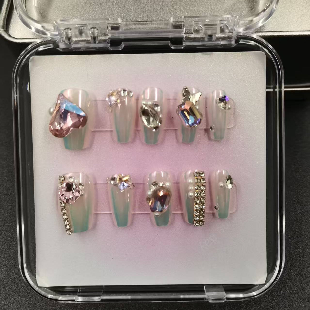 1041- Uñas postizas hechas a mano, de presión, removibles