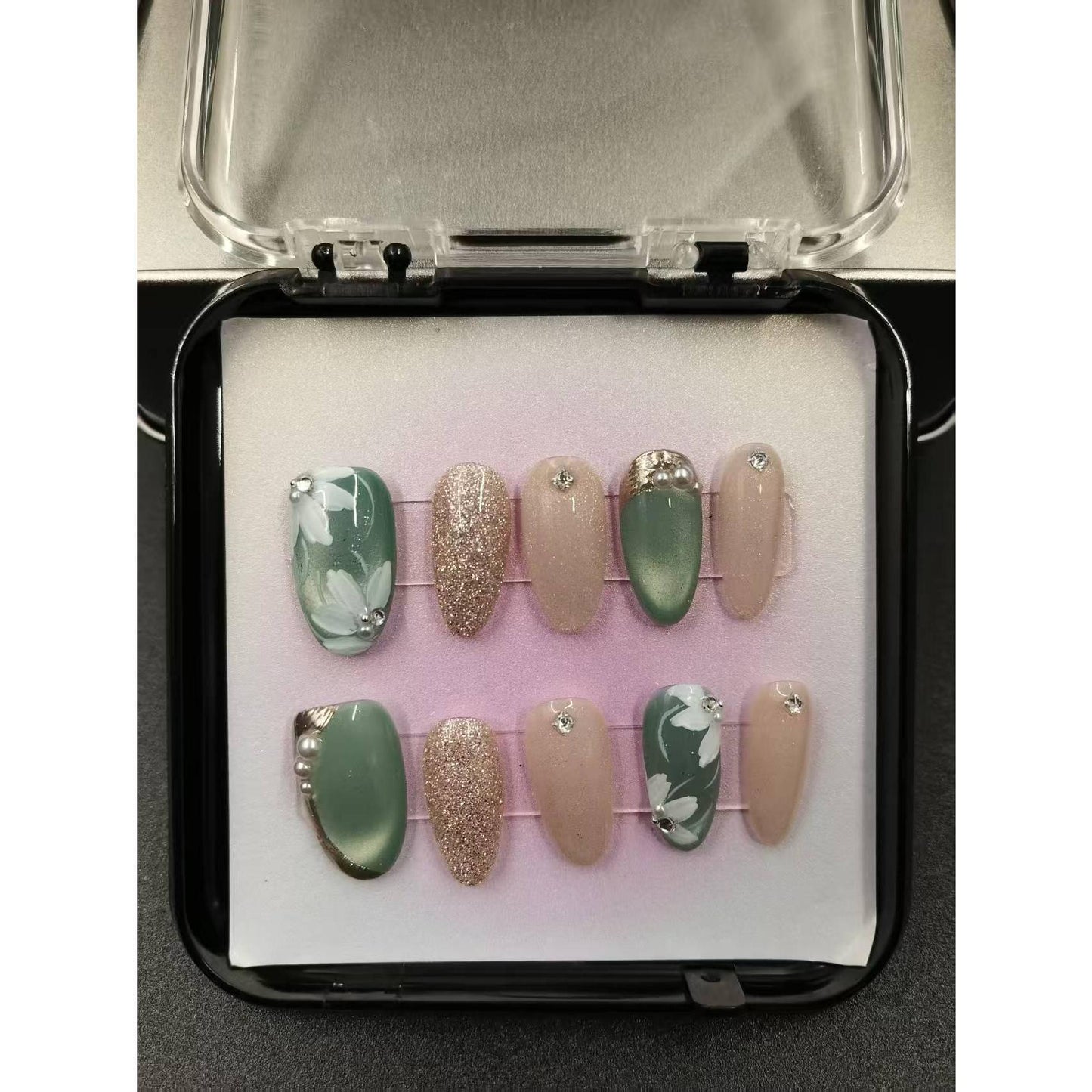 1050- Uñas postizas hechas a mano, de presión, removibles, con dibujo hecho a mano