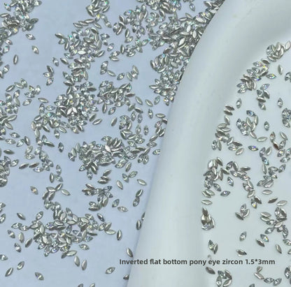 1061 Mini diamante de circonio rombo de 1,5 x 3, joyería de uñas con forma de ojo de caballo de micro circonio de base plana para uñas a presión