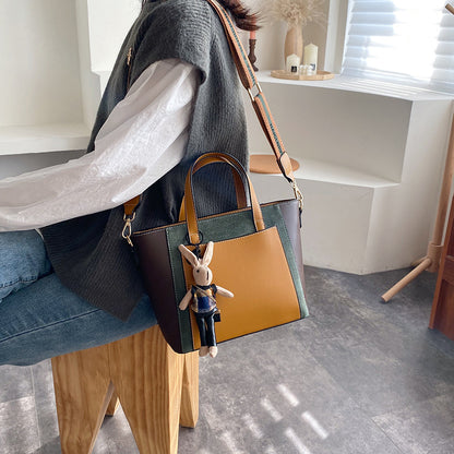 Bolso tote de piel vegana para mujer | Bolso bandolera con patchwork en contraste