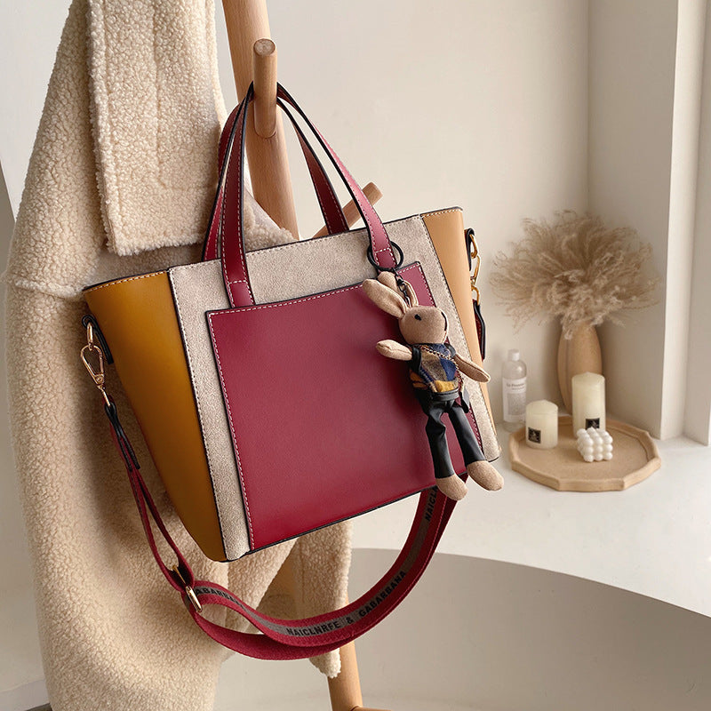 Bolso tote de piel vegana para mujer | Bolso bandolera con patchwork en contraste